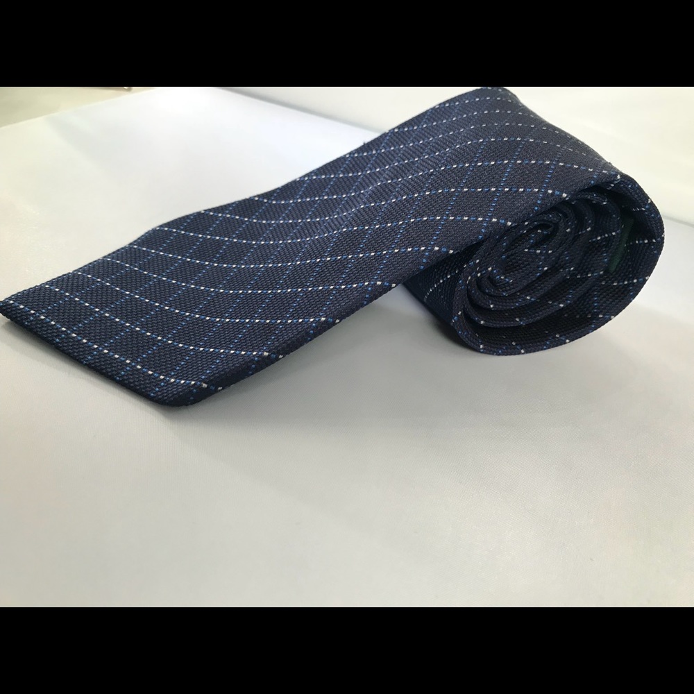 RALPH LAUREN Tie Hand Finished Geometric Diamond Design Blue